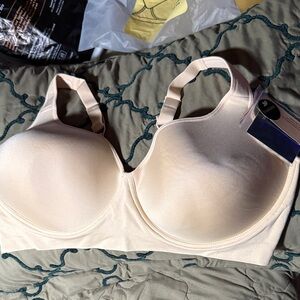 Truekind Wireless Lift Seamless Nude T-Shirt Bra - Supportive Everyday Comfort